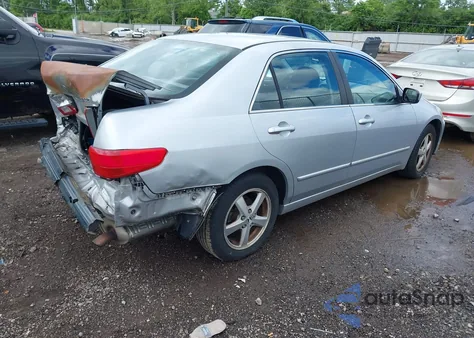 2005 Honda Accord 2.4 Ex from USA, damaged, VIN 1HGCM56705A141088